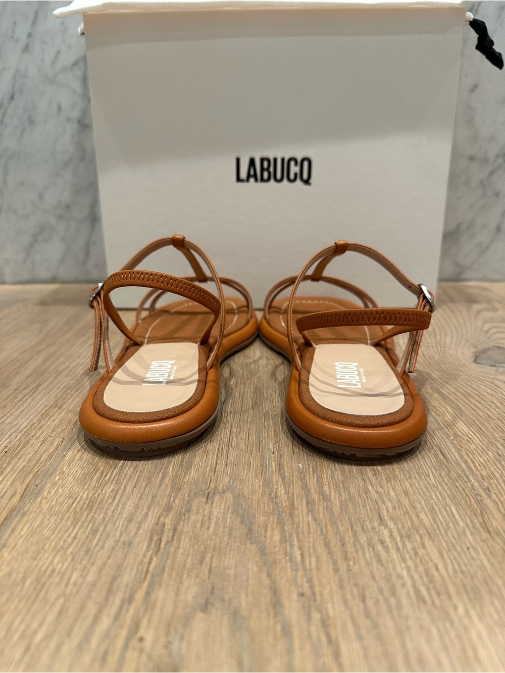 NWT Labucq Ida Sandal in Tan - Picture 5 of 13